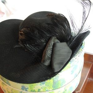 Fleur de Paris Fur Felt Women's Derby Hat